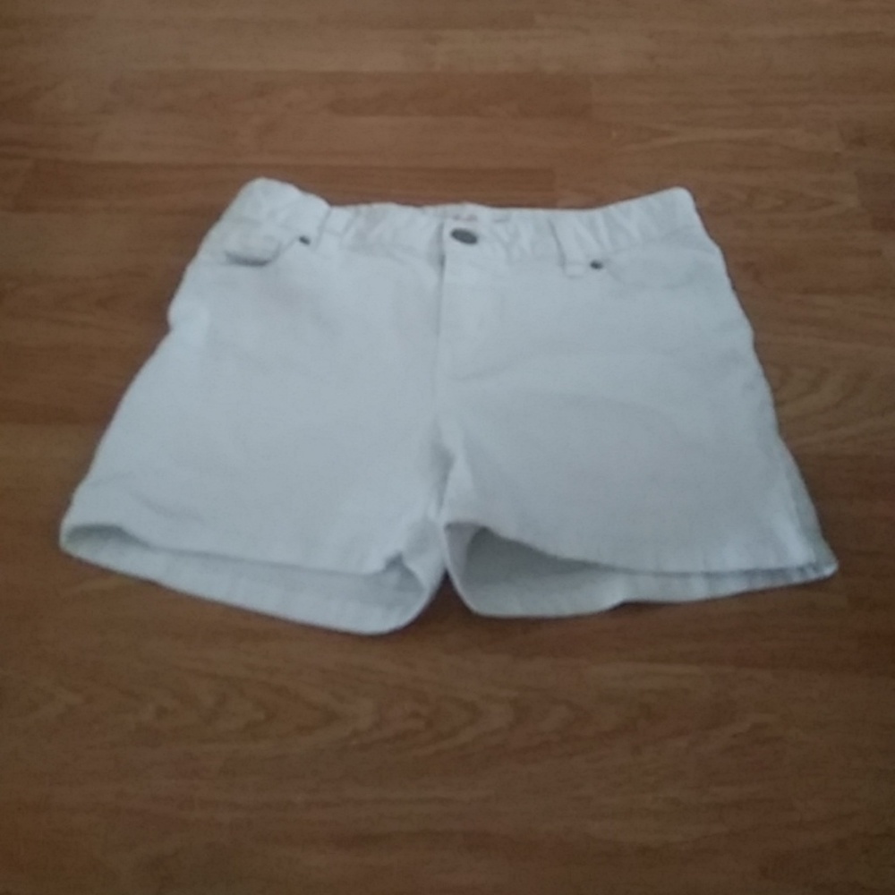 White jean shorts